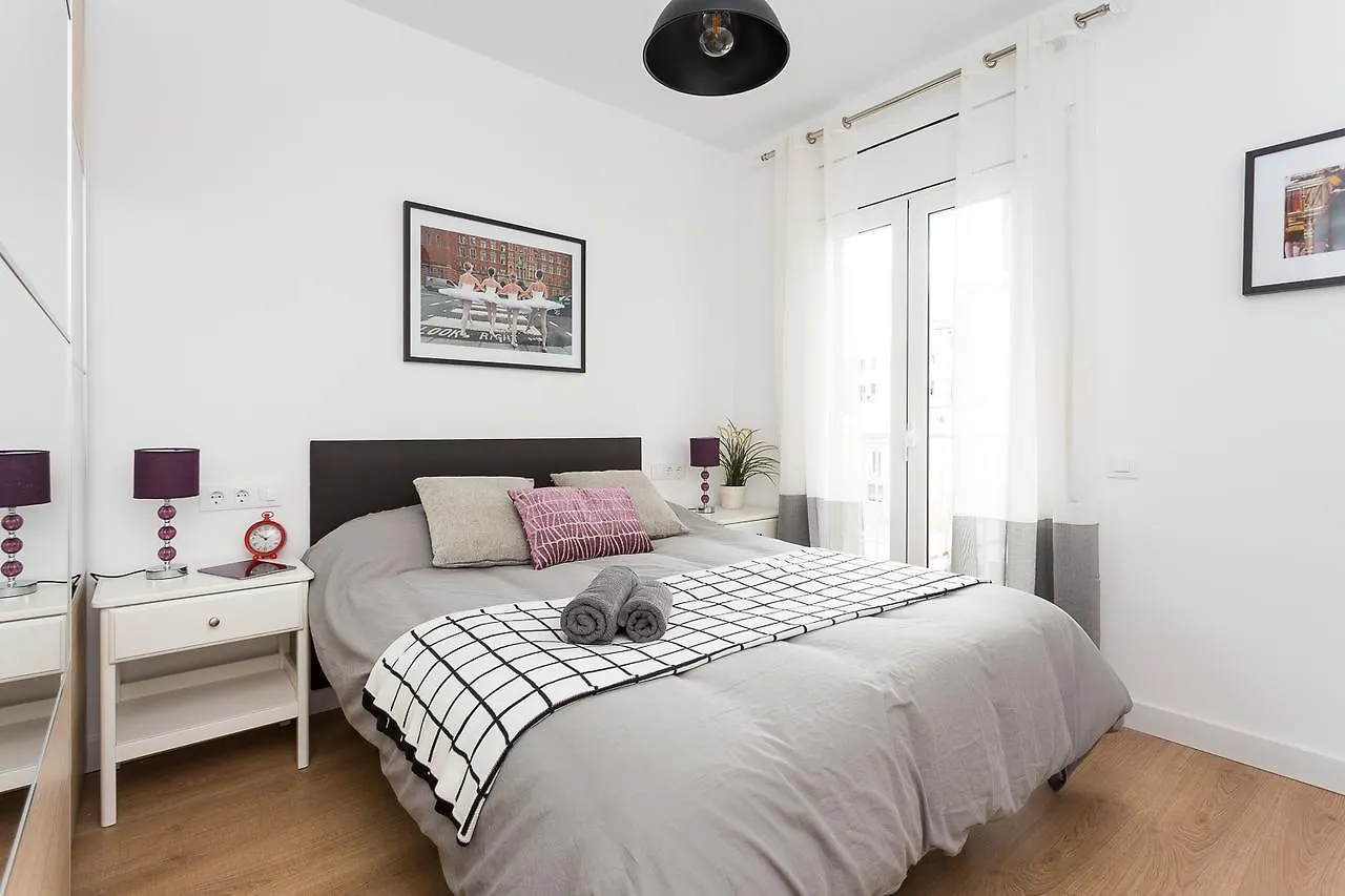 Opening Doors Sagrada Familia II Apartment Barcelona 0*,  Spain